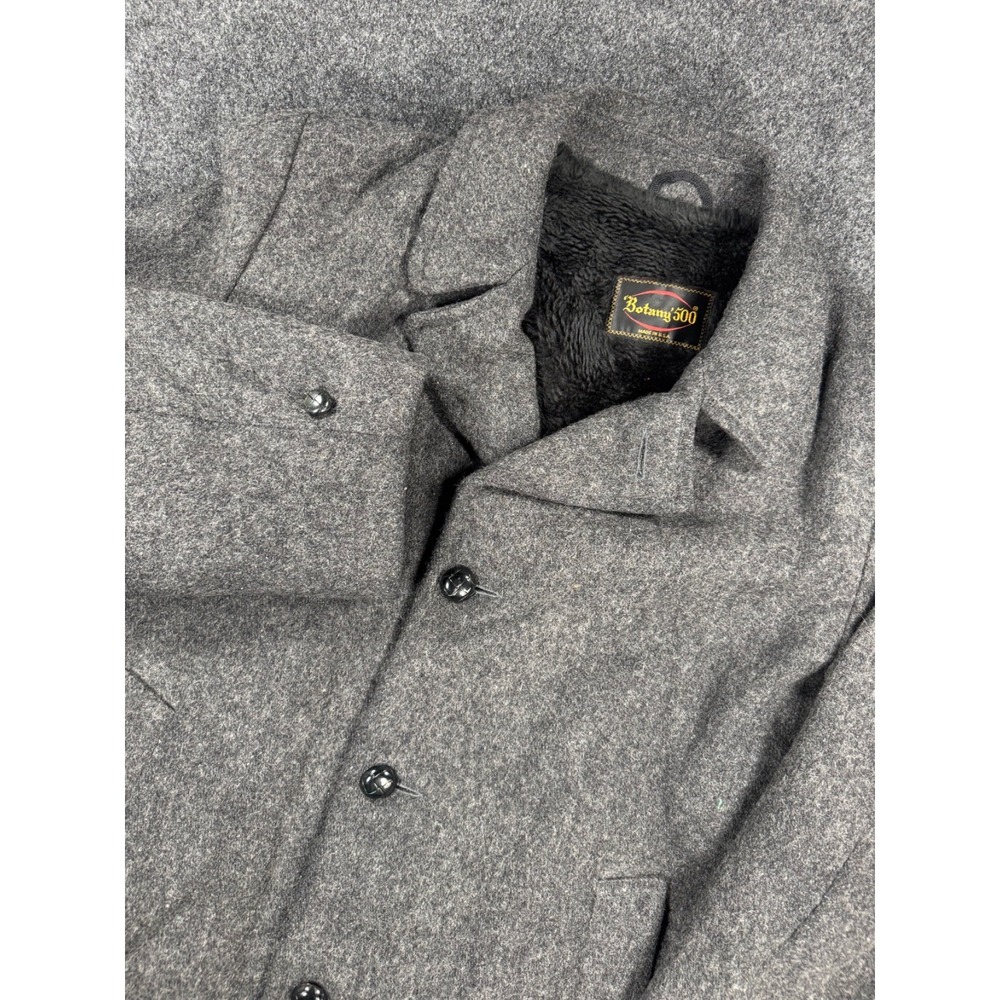 VTG Botany 500 Wool Overcoat Men's 44 Gray Sherpa Lined USA Made Long Coat